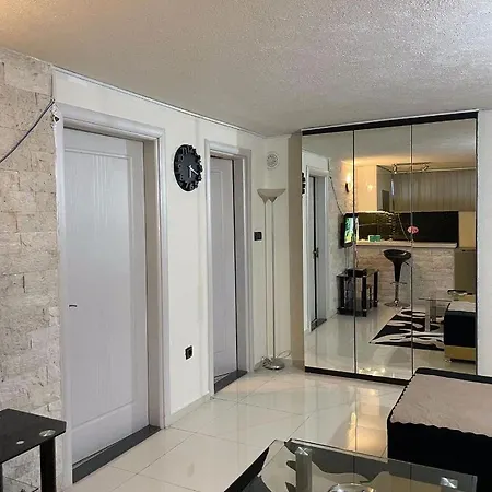 Stannadanviolet * Podgorica