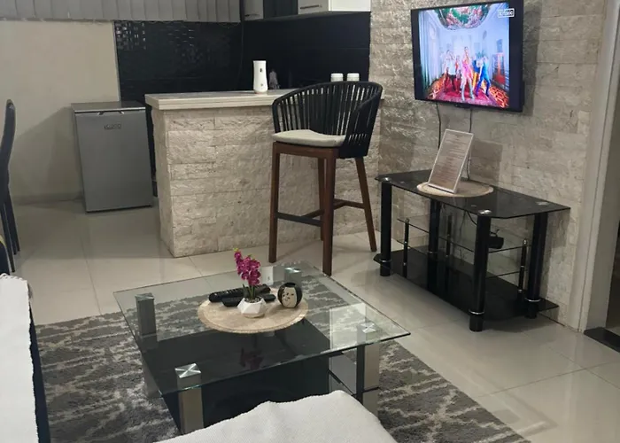 Stannadanviolet * Podgorica